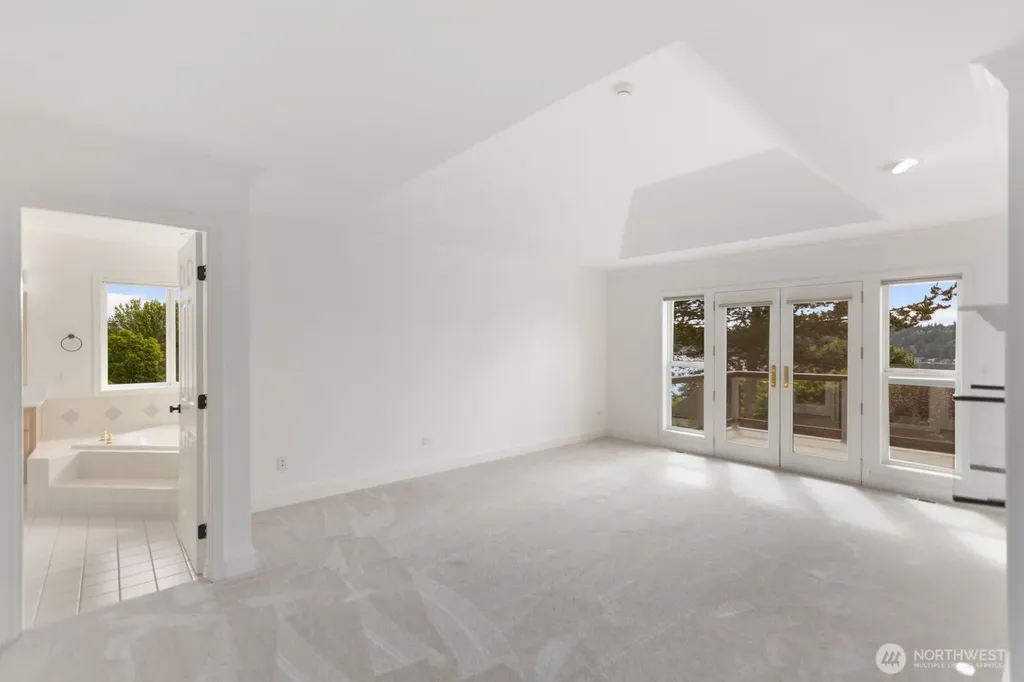 1642 204th Avenue NE Sammamish WA 98074