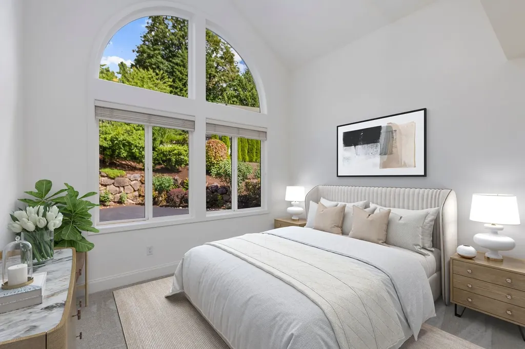 1642 204th Avenue NE Sammamish WA 98074