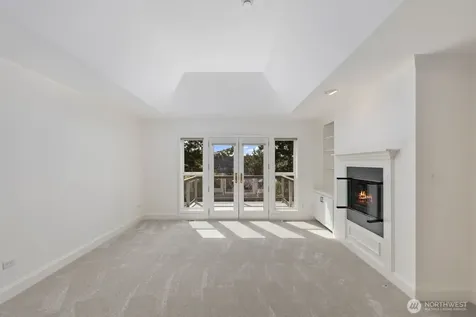 1642 204th Avenue NE Sammamish WA 98074