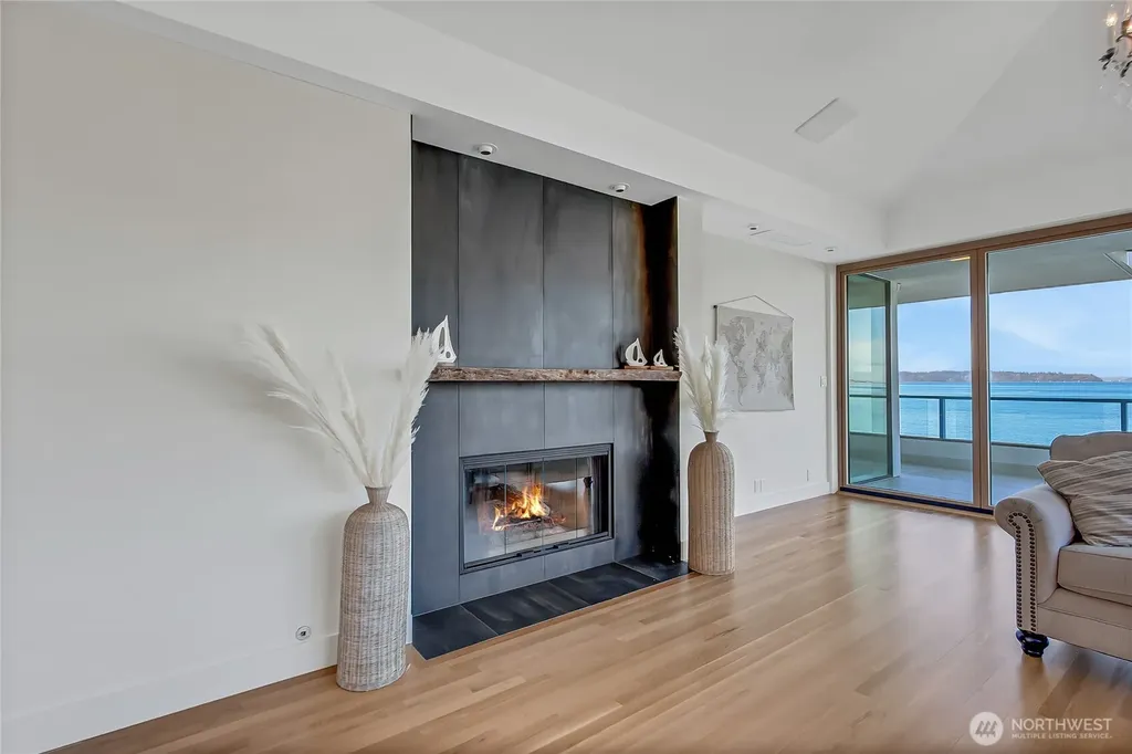 16331 Maplewild Avenue SW Burien WA 98166