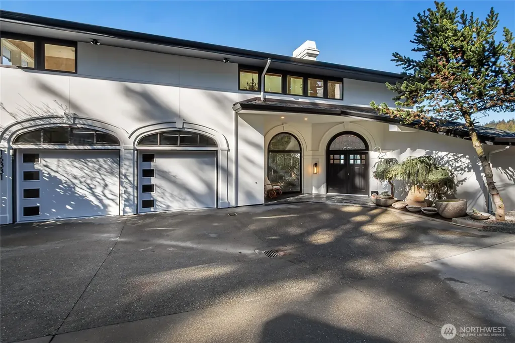 16331 Maplewild Avenue SW Burien WA 98166