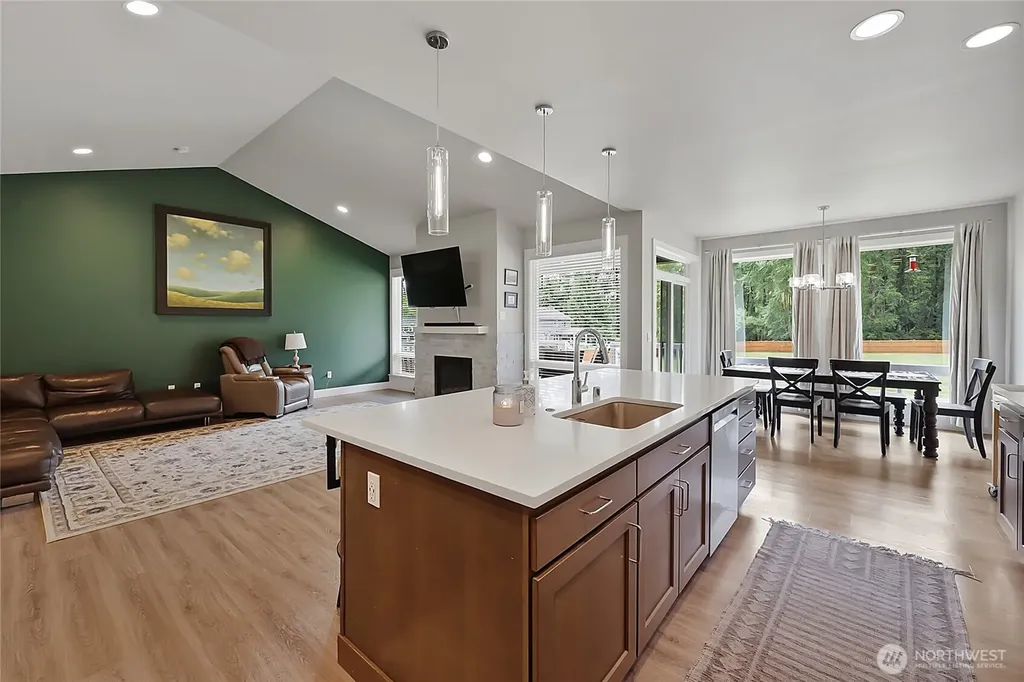 6624 123 Avenue NE Lake Stevens WA 98258