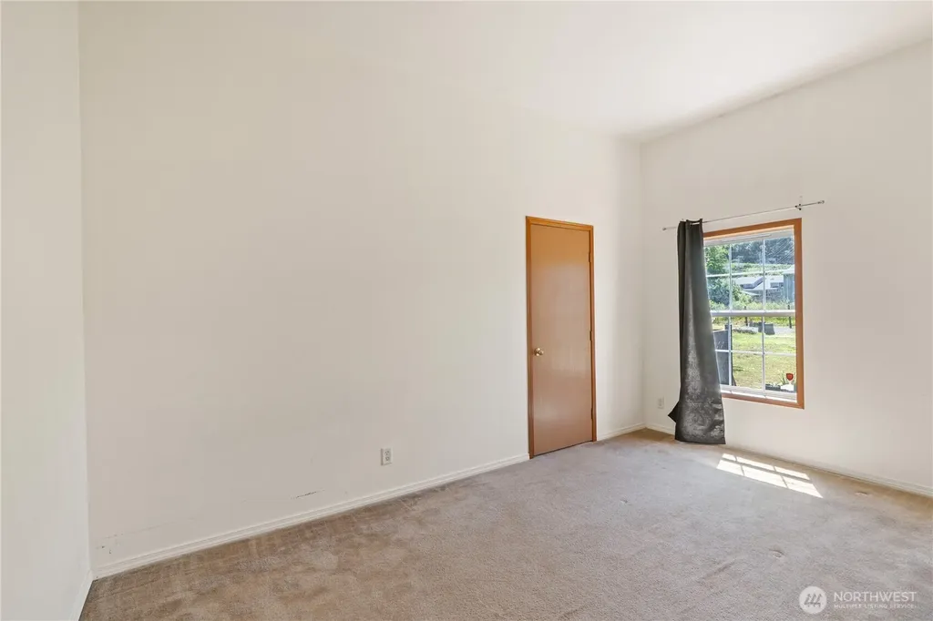 1900 Harding Road Aberdeen WA 98520