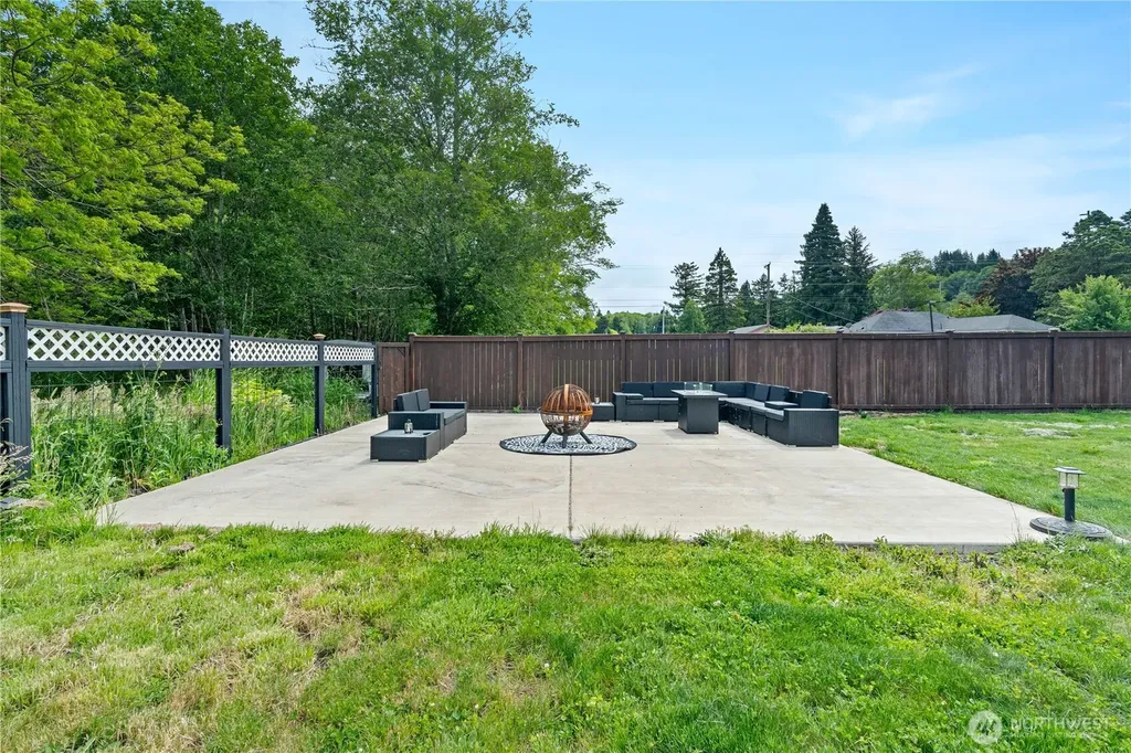 1900 Harding Road Aberdeen WA 98520