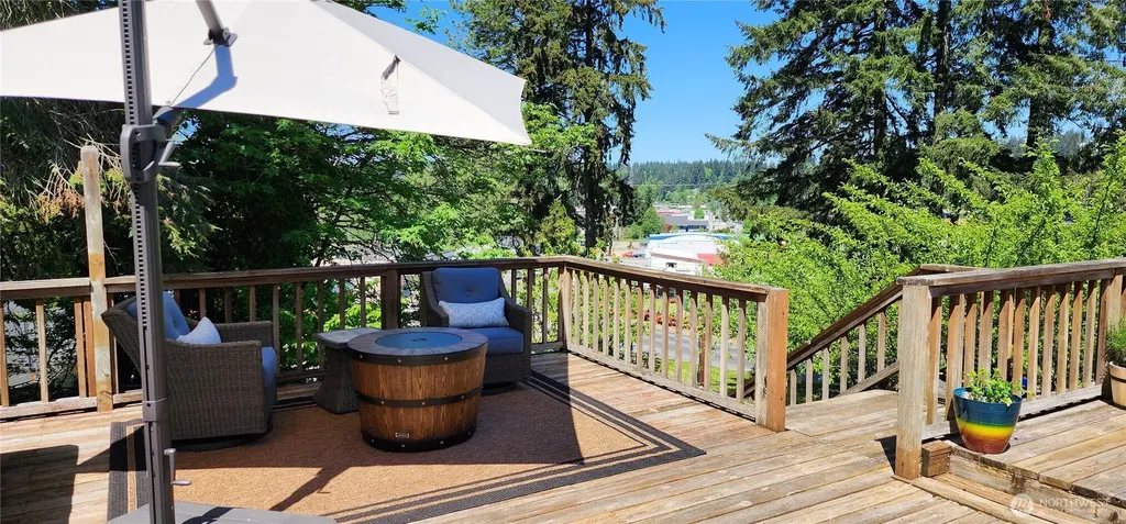 119 Pioneer Way Shelton WA 98584