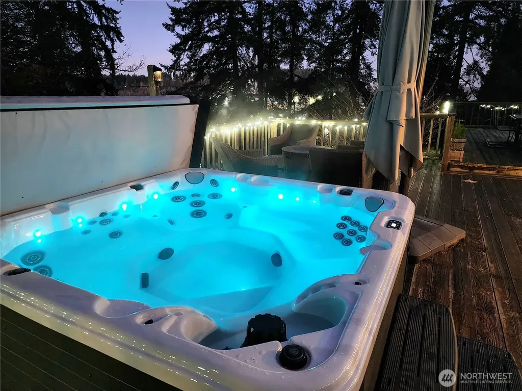 119 Pioneer Way Shelton WA 98584
