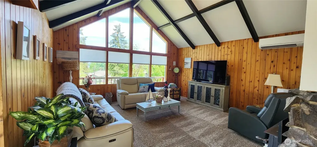 119 Pioneer Way Shelton WA 98584