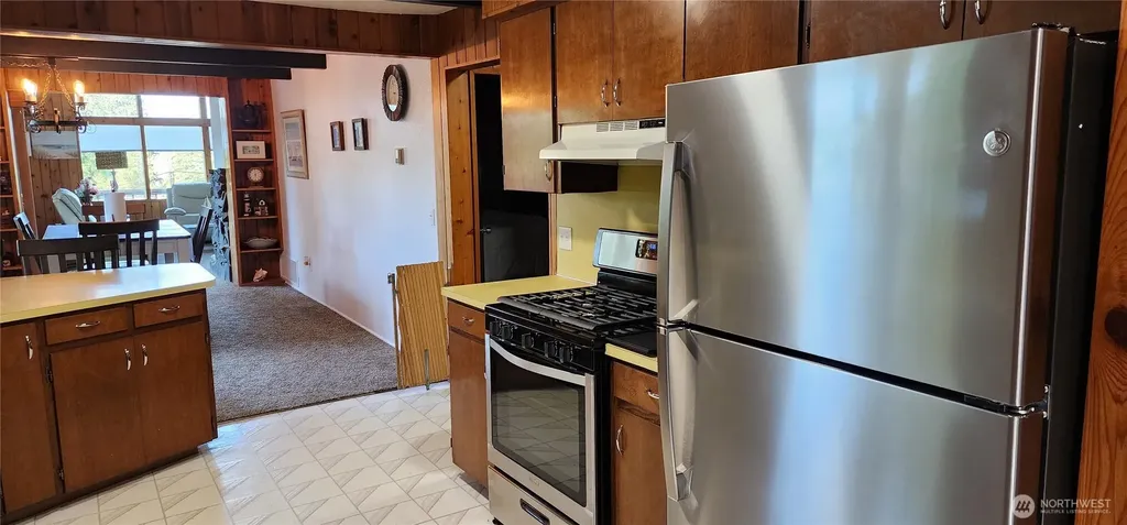 119 Pioneer Way Shelton WA 98584