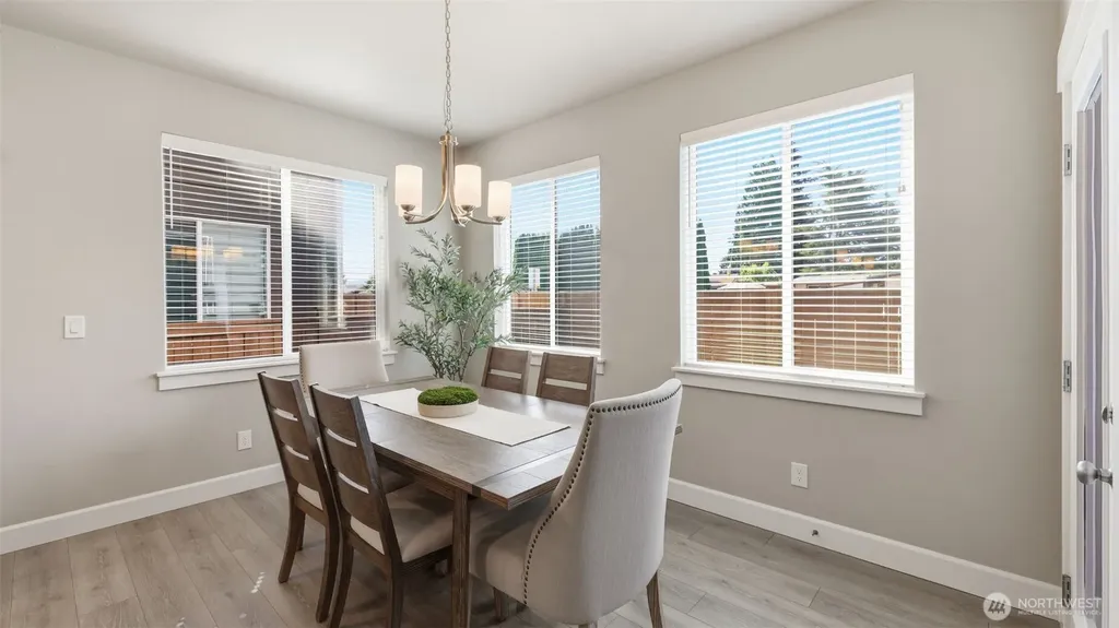 12303 SE 271st Place Kent WA 98030