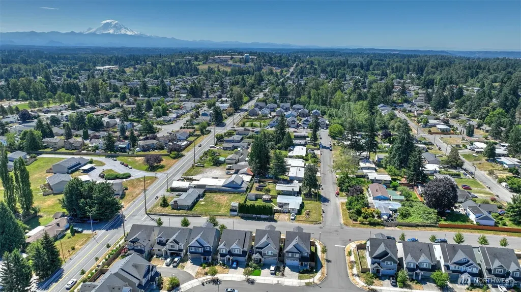 12303 SE 271st Place Kent WA 98030