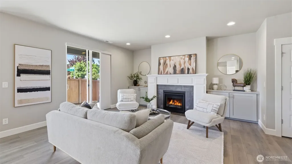 12303 SE 271st Place Kent WA 98030