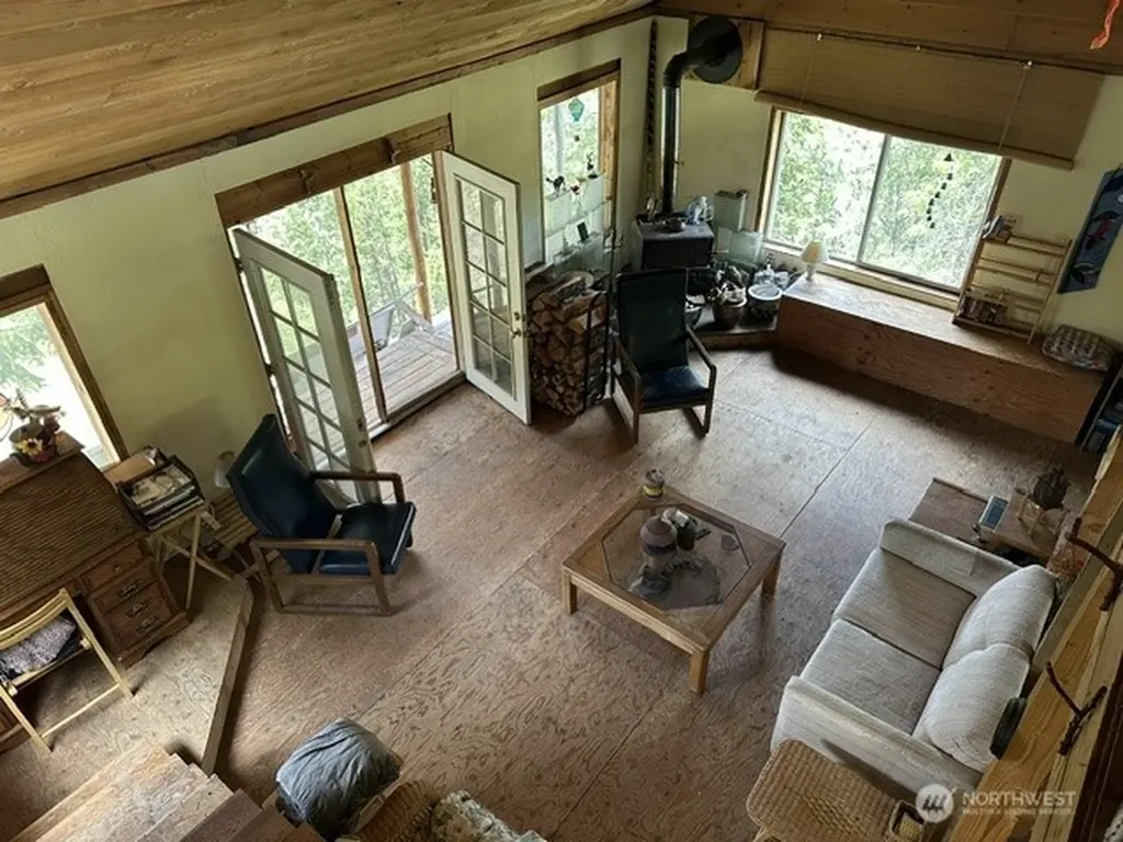 117 Two Horse Road Wauconda WA 98859