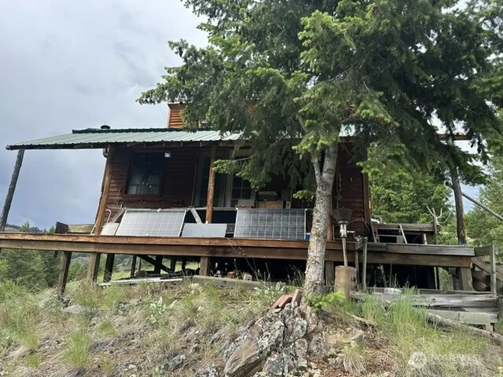 117 Two Horse Road Wauconda WA 98859