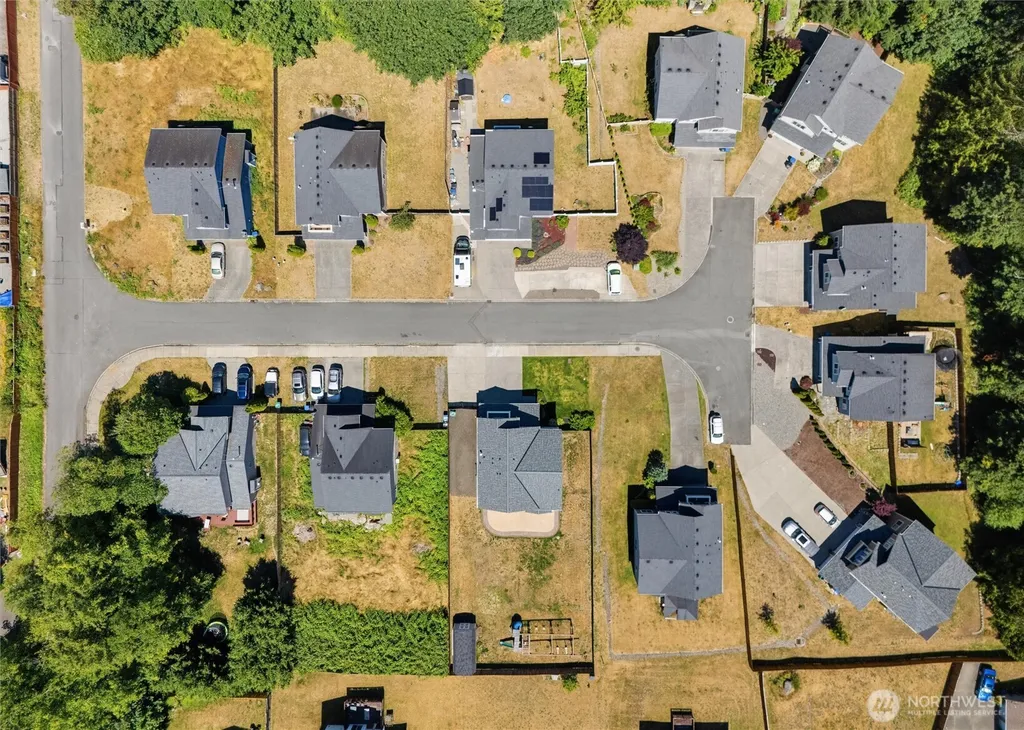 3231 NE Louann Court Bremerton WA 98311