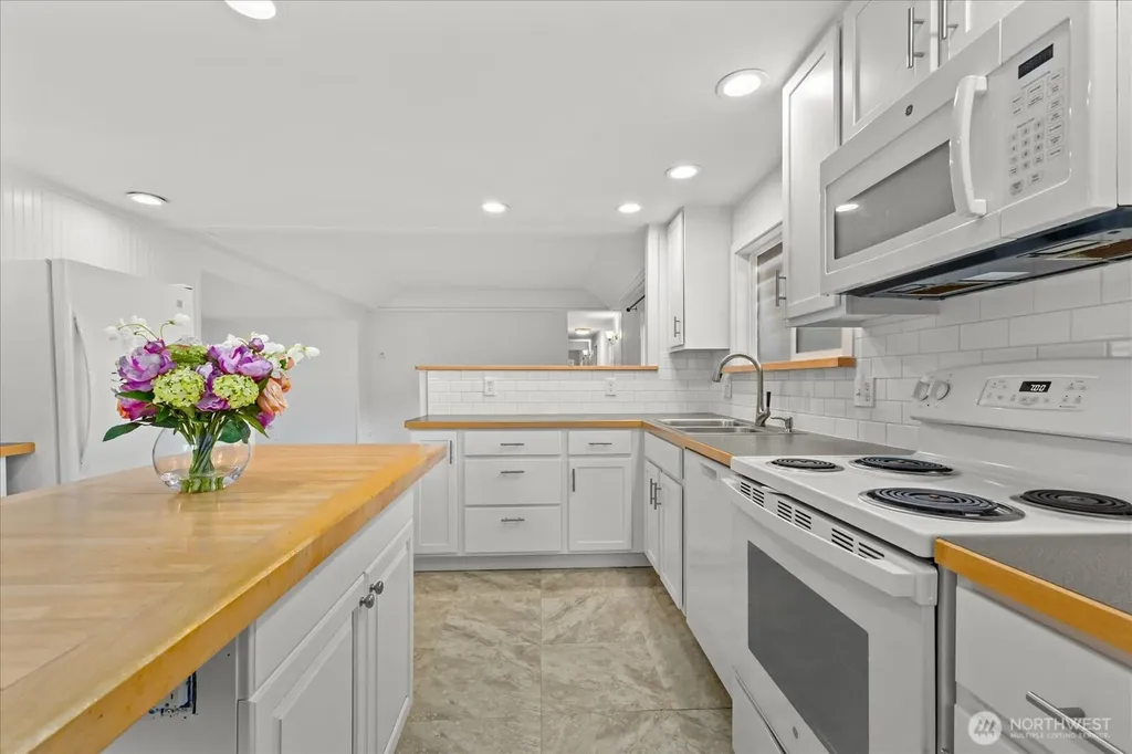 3333 228th Street SE Bothell WA 98021