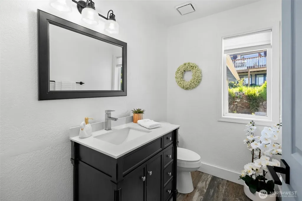 7598 E Alki View Court Port Orchard WA 98366