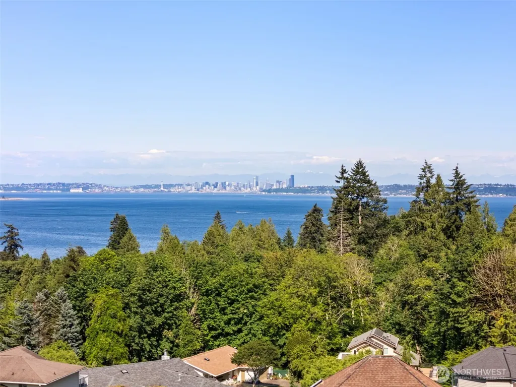 7598 E Alki View Court Port Orchard WA 98366
