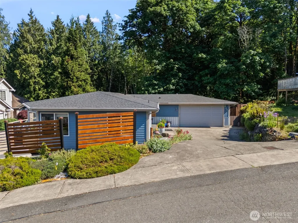 7598 E Alki View Court Port Orchard WA 98366