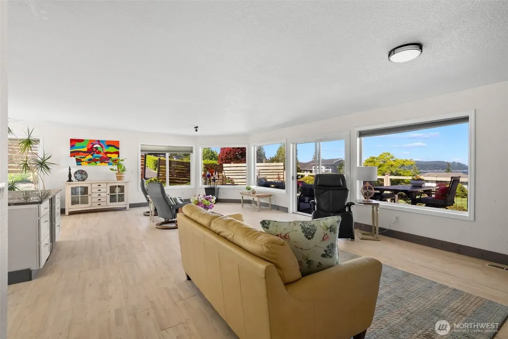 7598 E Alki View Court Port Orchard WA 98366
