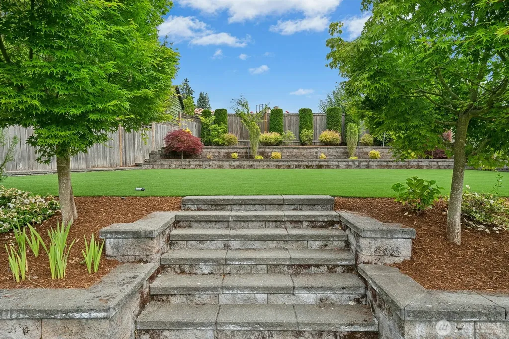 1310 121st Avenue SE Bellevue WA 98005
