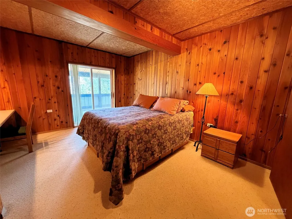 41238 Sterling Valley Road N Lincoln WA 99147