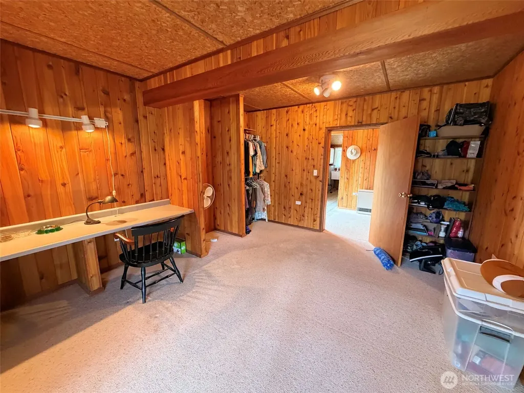 41238 Sterling Valley Road N Lincoln WA 99147
