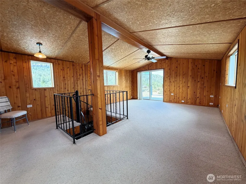 41238 Sterling Valley Road N Lincoln WA 99147