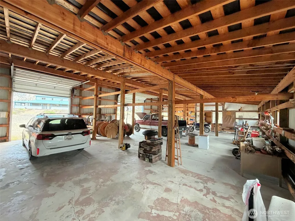 41238 Sterling Valley Road N Lincoln WA 99147