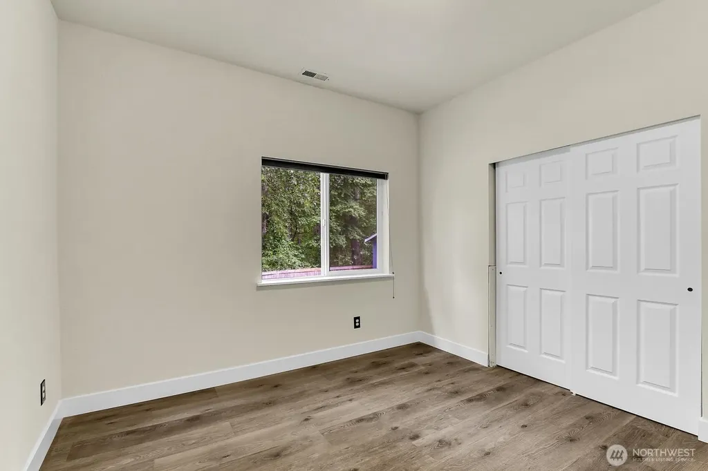 3323 Lake Drive Lake Stevens WA 98258