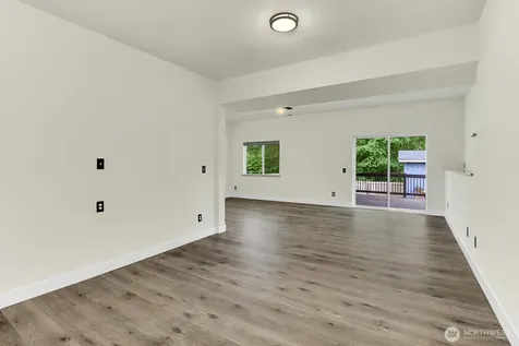 3323 Lake Drive Lake Stevens WA 98258