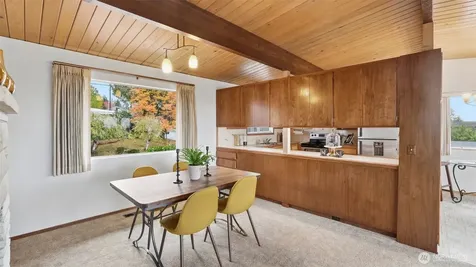 1401 Lincoln Avenue NE Renton WA 98056