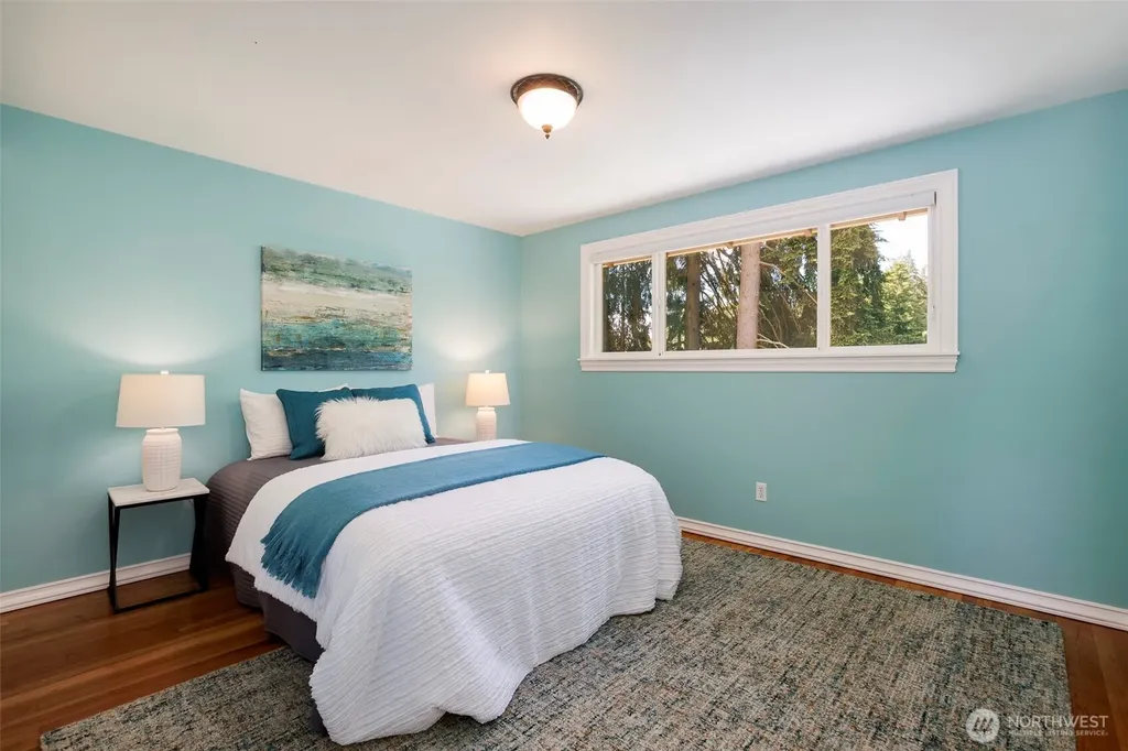 14101 Phinney Avenue N Seattle WA 98133