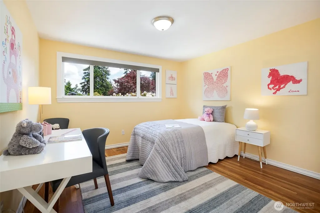 14101 Phinney Avenue N Seattle WA 98133