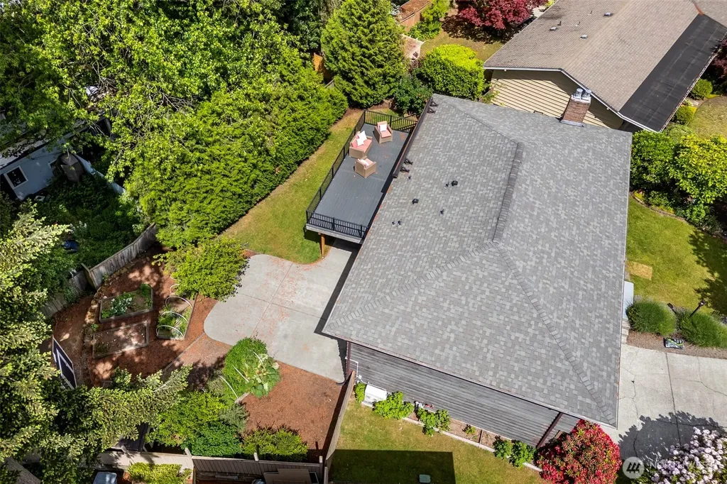 14101 Phinney Avenue N Seattle WA 98133