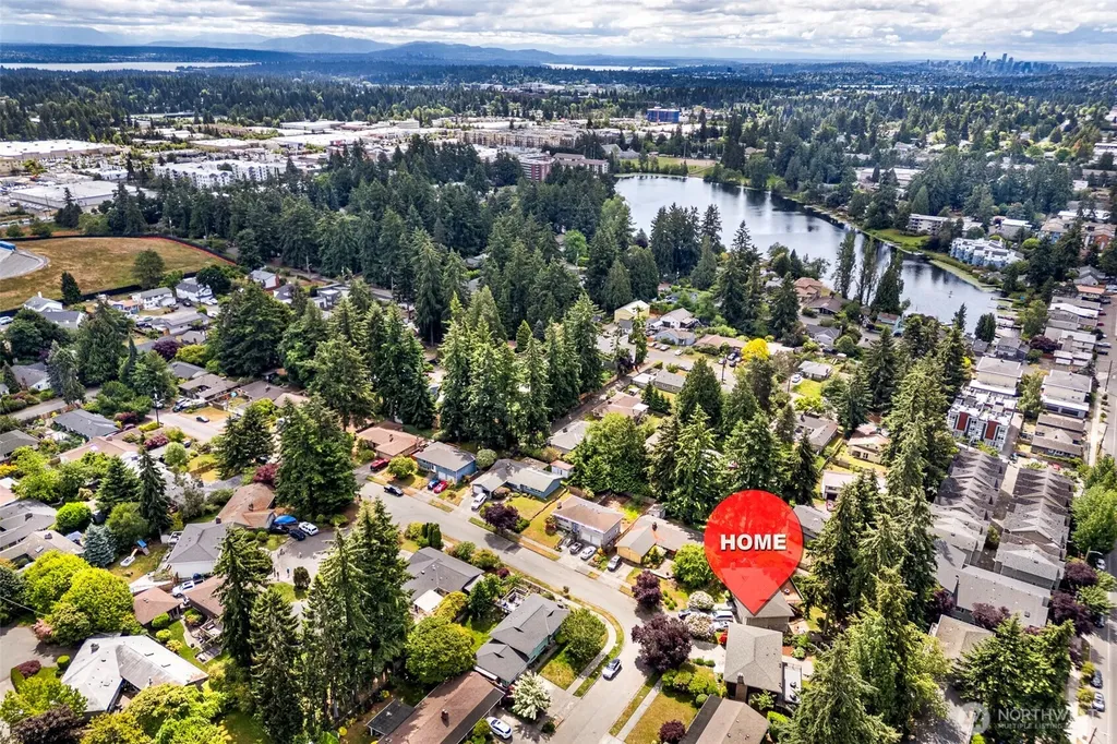 14101 Phinney Avenue N Seattle WA 98133