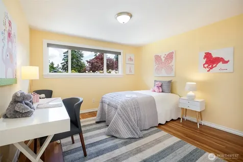 14101 Phinney Avenue N Seattle WA 98133