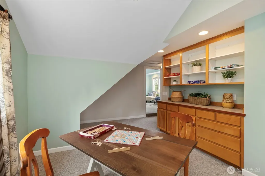 17164 Lemolo Shore Drive NE Poulsbo WA 98370