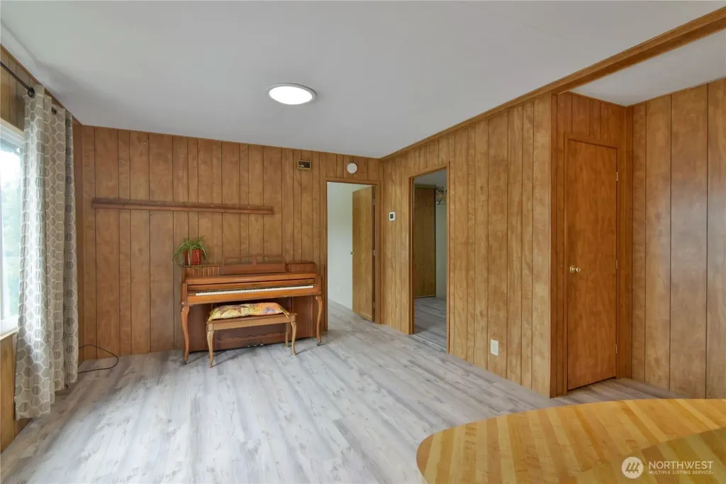 1415 84th St SE Everett WA 98208