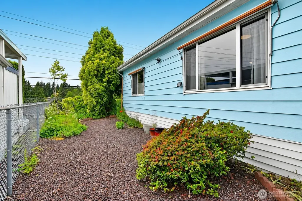 1415 84th St SE Everett WA 98208