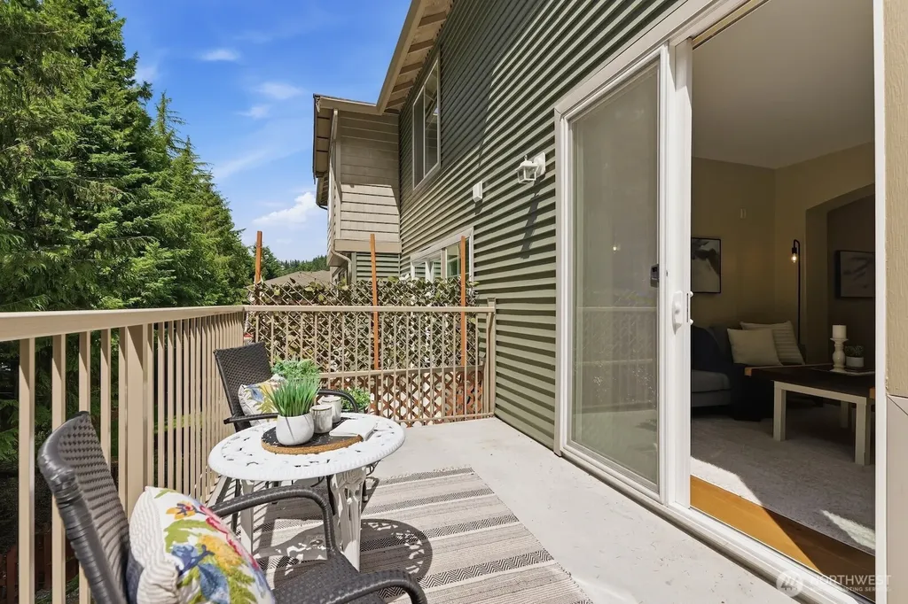 15325 SE 155th Place Renton WA 98058