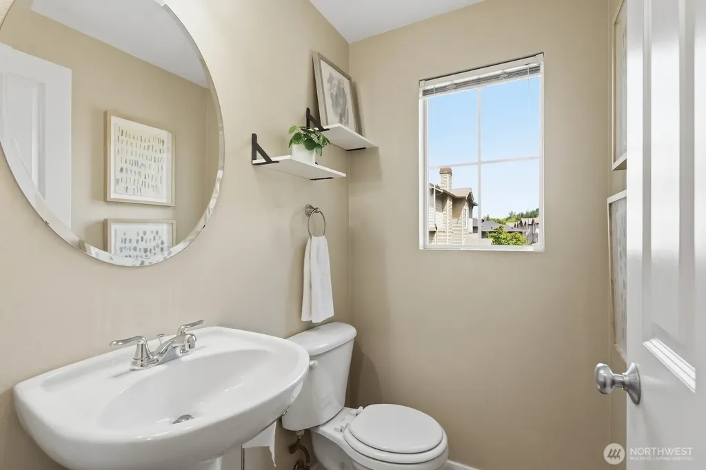 15325 SE 155th Place Renton WA 98058