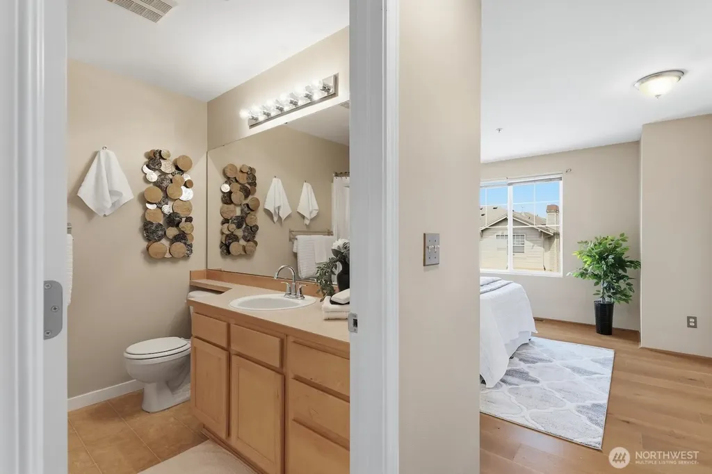 15325 SE 155th Place Renton WA 98058