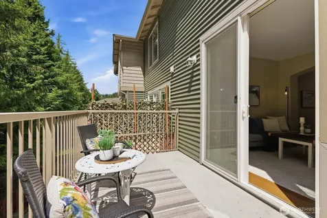 15325 SE 155th Place Renton WA 98058