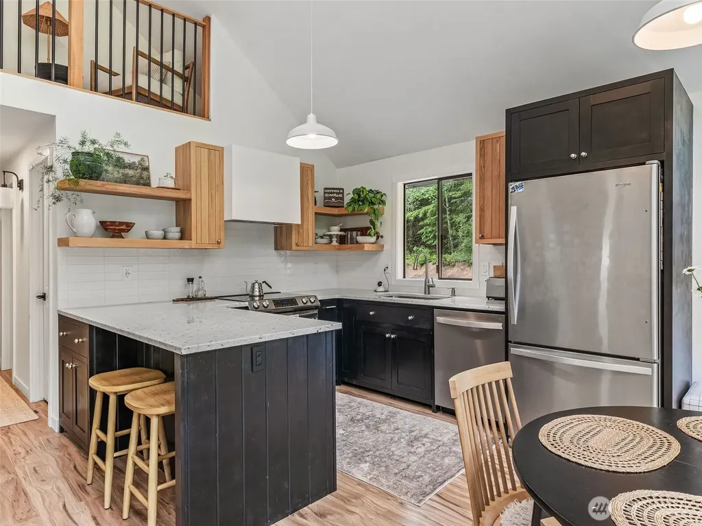 171 Rhododendren Lane Brinnon WA 98320