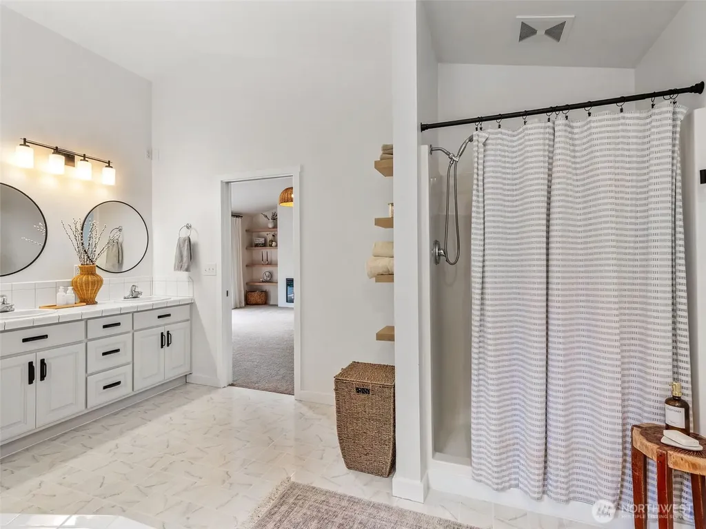 171 Rhododendren Lane Brinnon WA 98320
