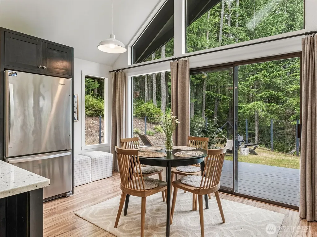 171 Rhododendren Lane Brinnon WA 98320