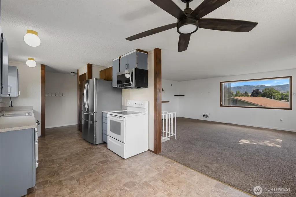 606 Lacey Place East Wenatchee WA 98802