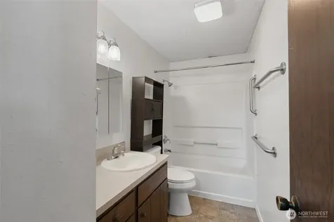 606 Lacey Place East Wenatchee WA 98802