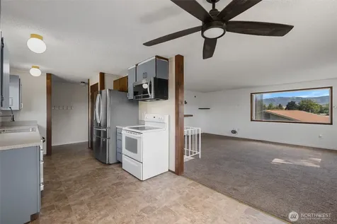 606 Lacey Place East Wenatchee WA 98802