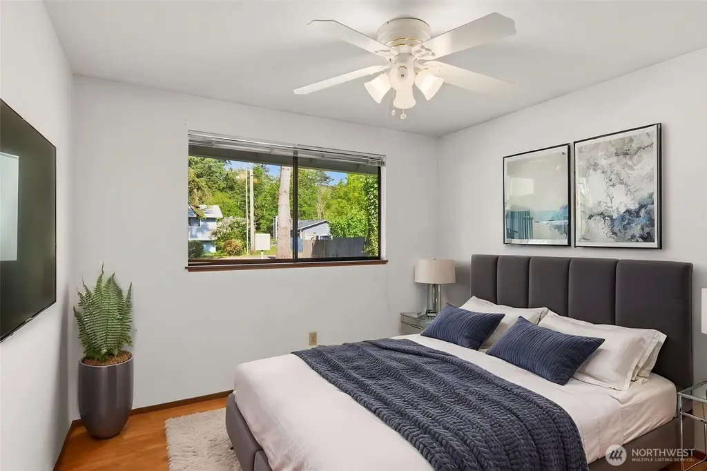 25248 111th Avenue SE Kent WA 98030